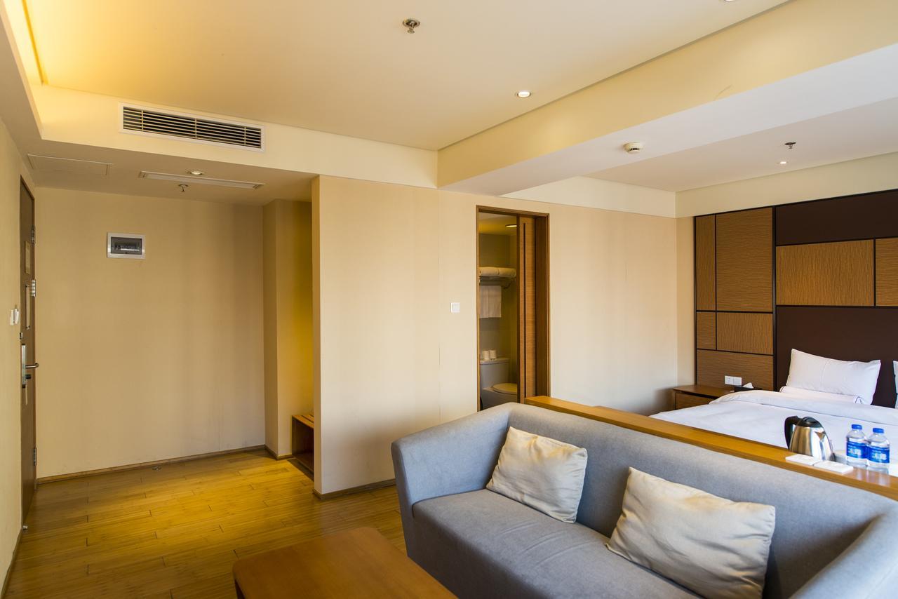 Ji Hotel Beijing Chaoyang Park Exterior photo